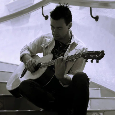 Luke Meyers, Saturday Live Music (Halloween) at Leisure Inn