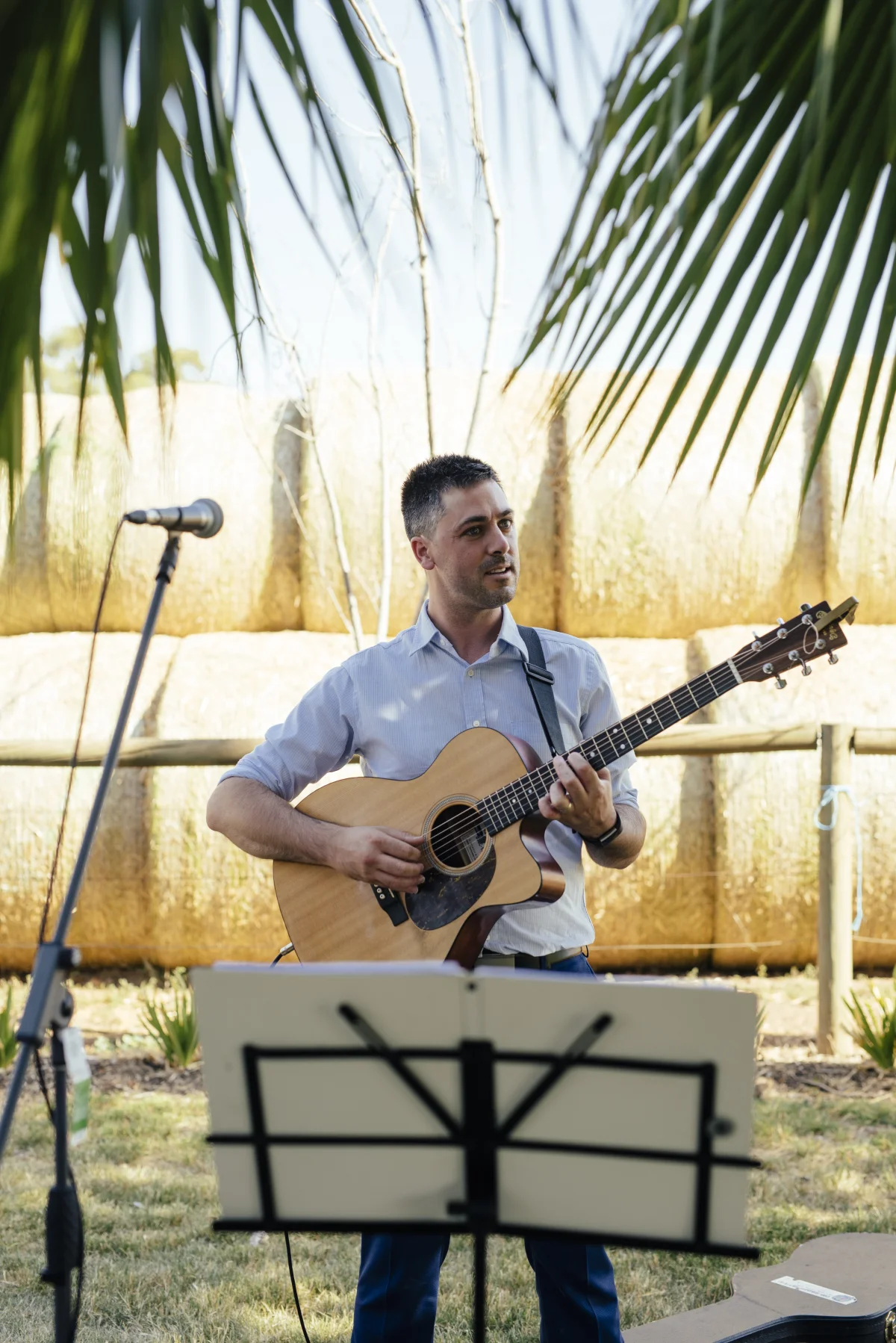 Thomas Tuena, Live Music Solo Fri Nite at Station Hotel