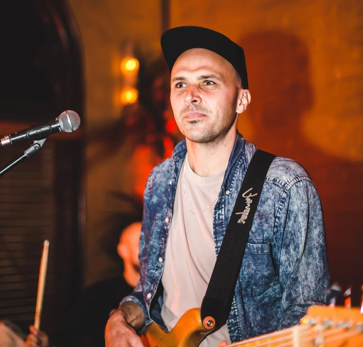 Simon Fisenden, Friday Live Music Solo at The Exchange Hotel