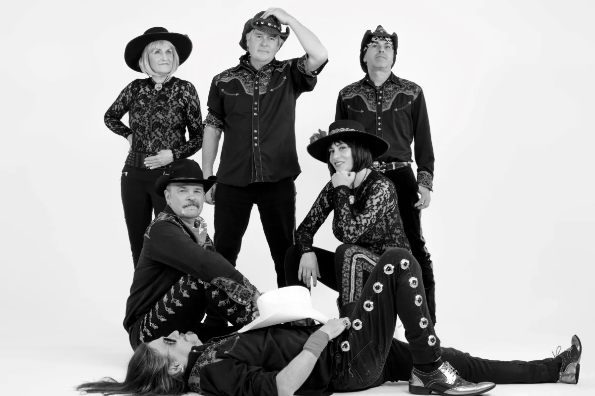 The Mezcaltones, Friday Night Live Band at The Hornsby Inn