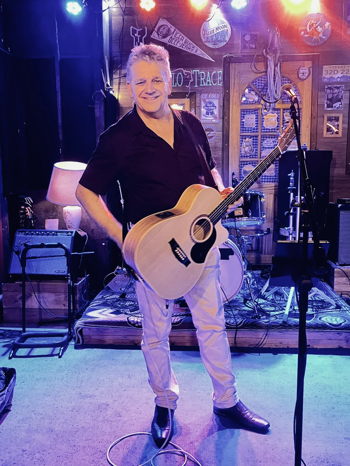 Wayne Glasson, Sundays @ Tradewinds Hotel and Suites at Tradewinds Hotel and Suites