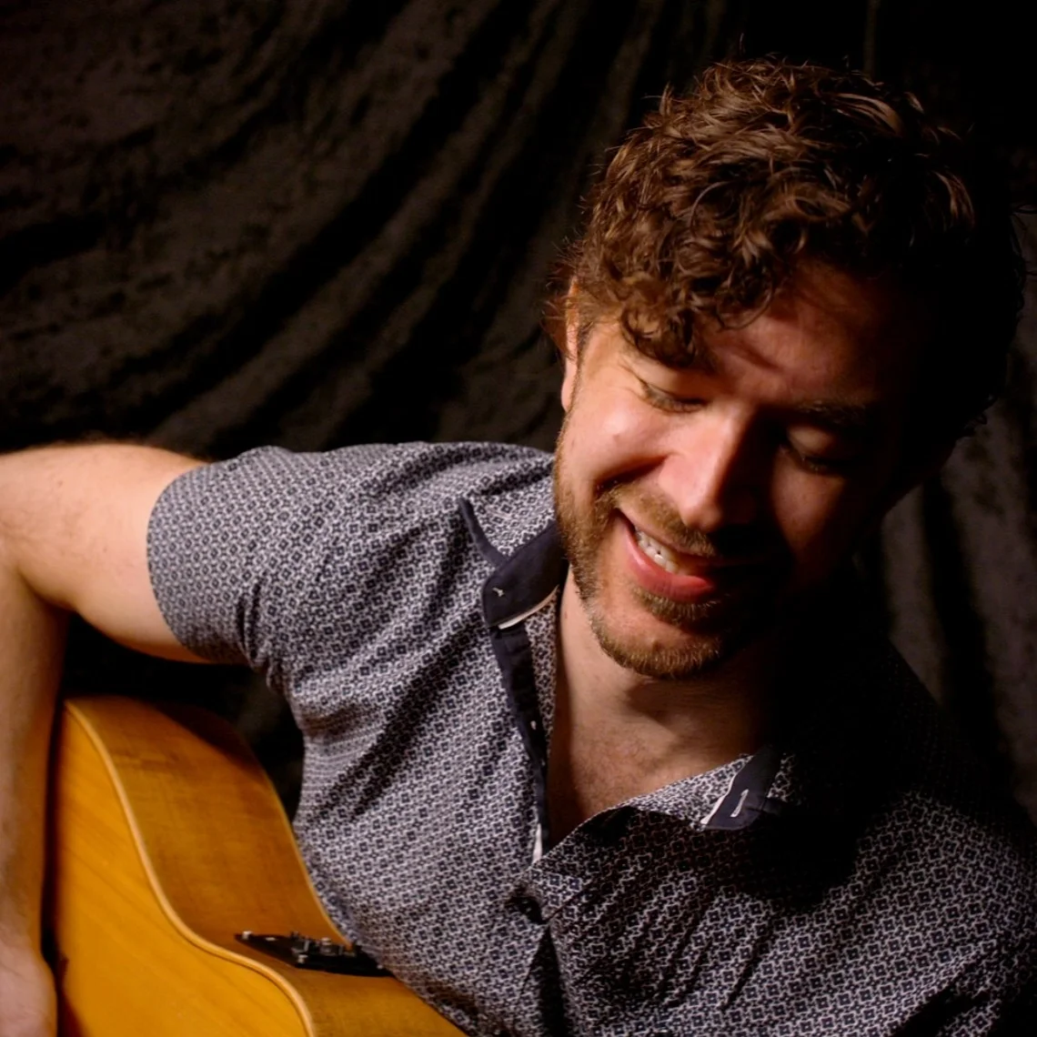 Mike Anagno, Sundays @ Pipers Inn Currambine at Pipers Inn Currambine