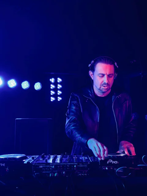 DJ Great Scott, Over 28's Nightclub (Great Scott) at Village Green Hotel