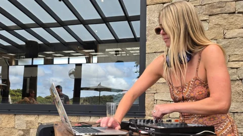 DJ OPAL at Settlers Tavern