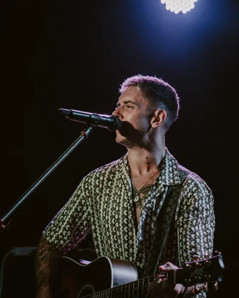 Aaron James, Sundays @ Coach and Horses Hotel at Coach and Horses Hotel