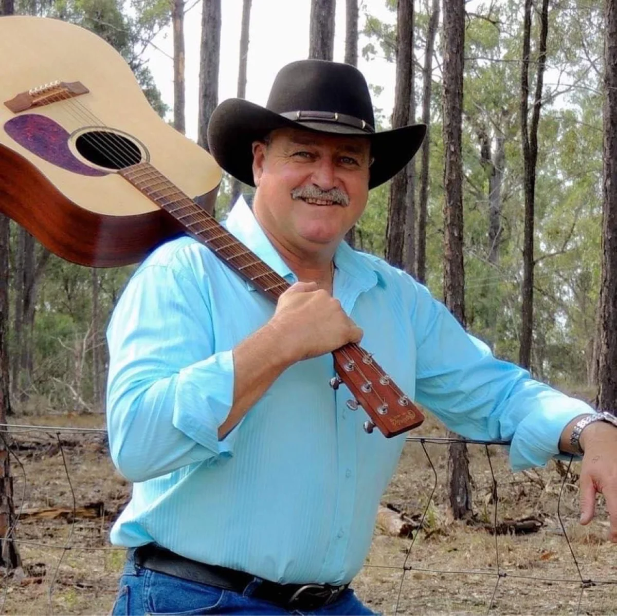 Allan Gumm, Friday nIght live music at Cooroy RSL