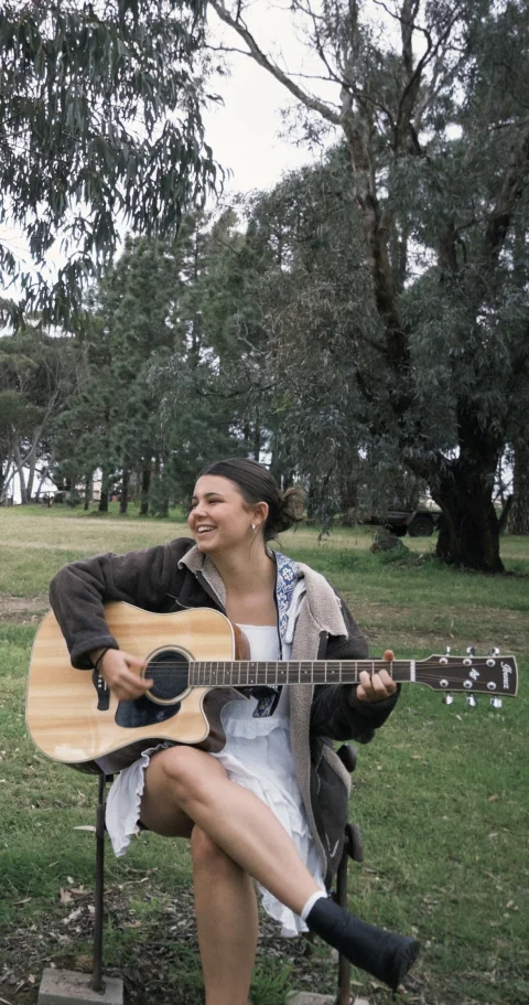 Amelia Giddings, OFF THE RECORD at Grand Tasman Hotel