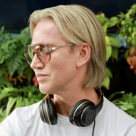 Carlos J, DJ Lyndon McGauchie, Saturday Rootop DJ at Quarterhouse