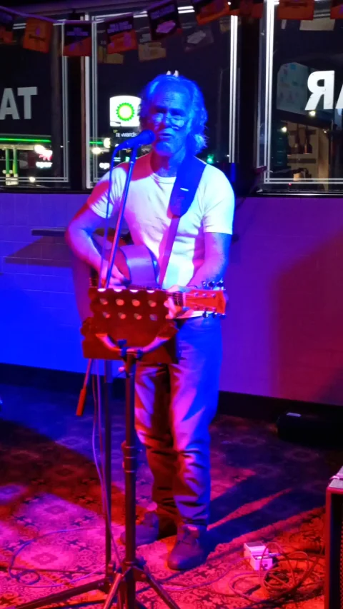 John Larder, John Larder at Hunter River Hotel