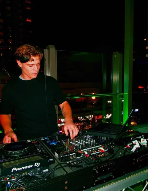 Harrison, Saturday House at Lulu Rooftop & Bar