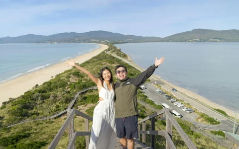 Bruny Island Essential Explorer with Exclusive Cape Bruny Lighthouse Tour in Hobart