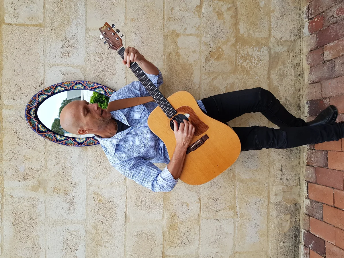 Lizaman Music, Fridays @ Cockburn Gateway Shopping City at Gate Bar & Bistro