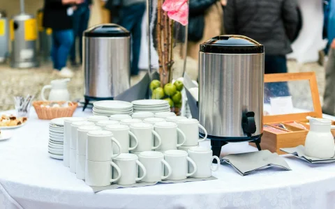 Whale Watching Cruise with Beverages & Snacks