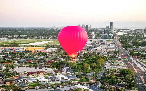 Gold Coast Hot Air Balloon Flight with Transfers