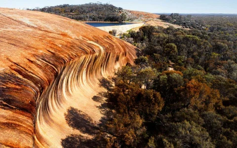 From Perth: Wave Rock, York and Aboriginal Culture Tour in Perth