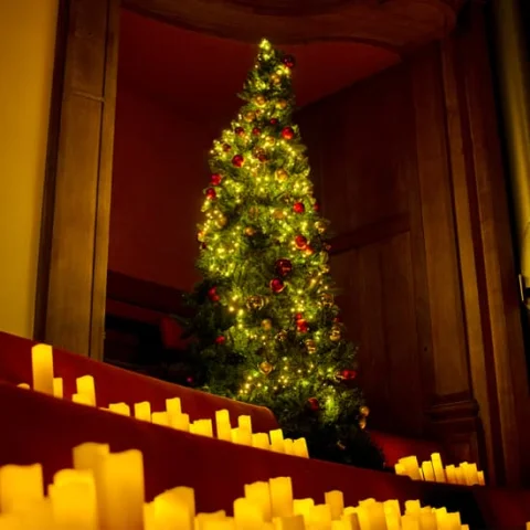 Candlelight: Christmas Classics at Capri Theatre