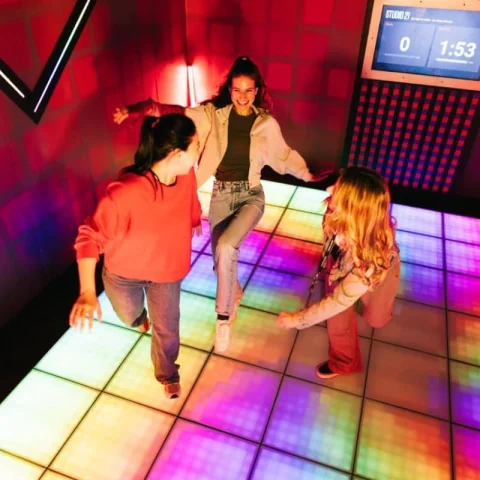 Prison Island Melbourne: A Multi Challenge Experience in Melbourne