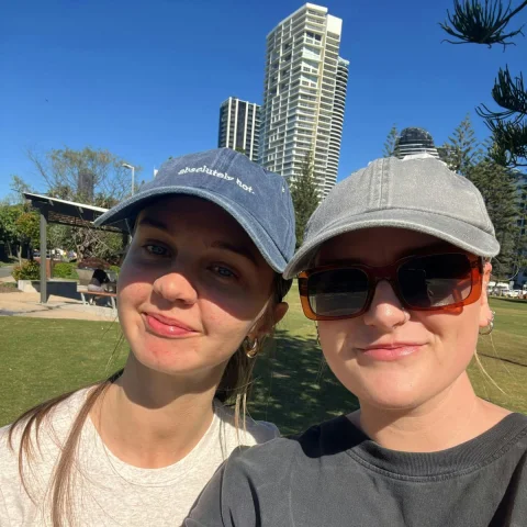 Gold Coast Murder Mystery: Solve the case!