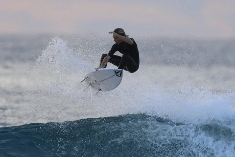 Advanced Performance Surf Coaching with Video Analysis in Gold Coast