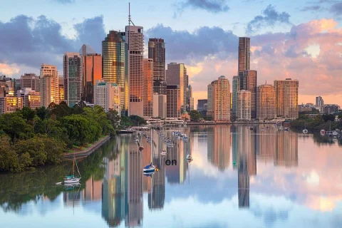 Brisbane Private Custom Walking Tour with A Guide (Private Tour in Brisbane